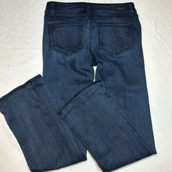 Paige Manhattan Bootcut Jeans Size 26 Clayton Dark Wash Stretch EUC - Picture 15 of 15